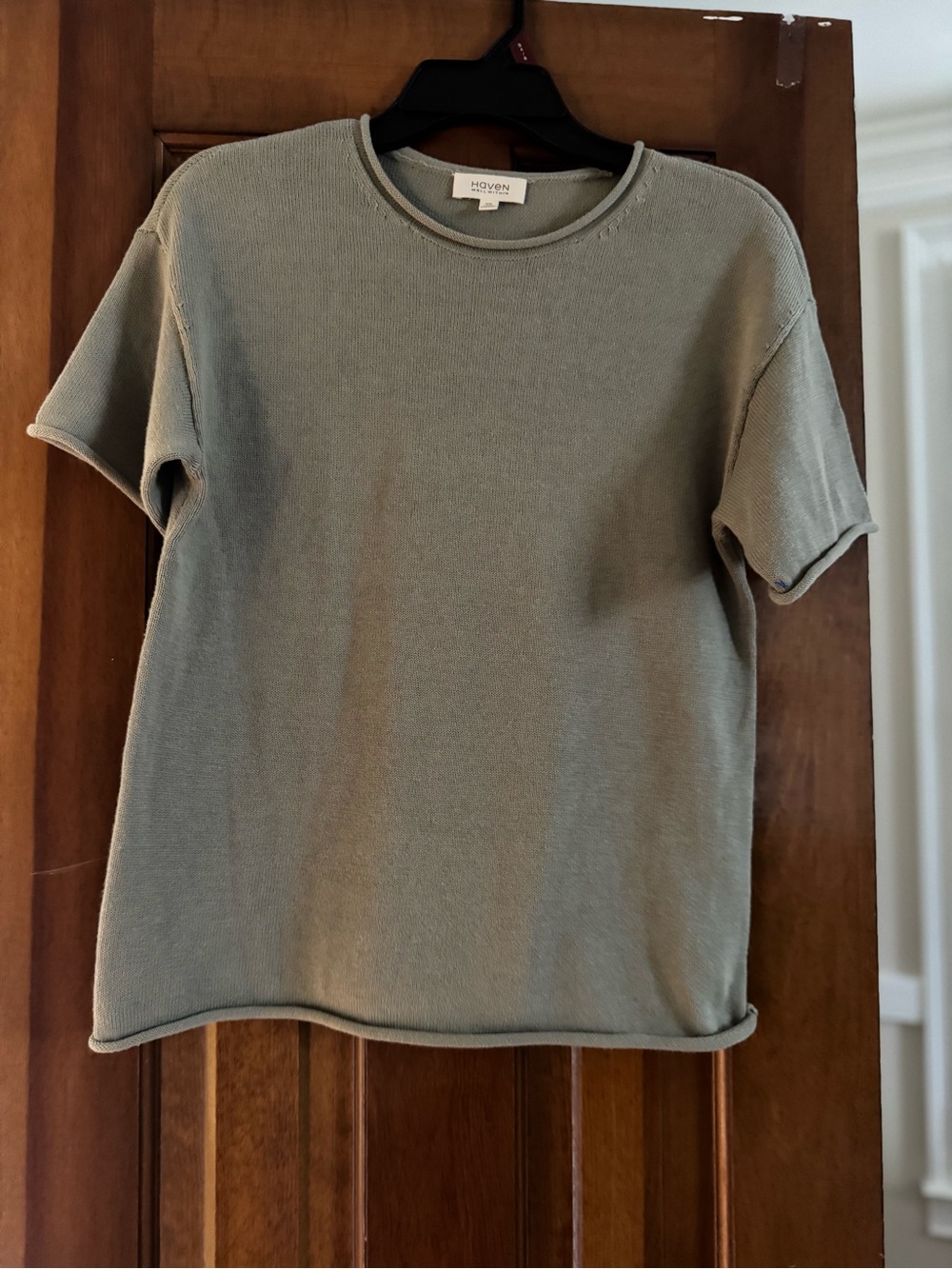 Haven size XS women’s Green Short sleeve Top- lightweight sweater